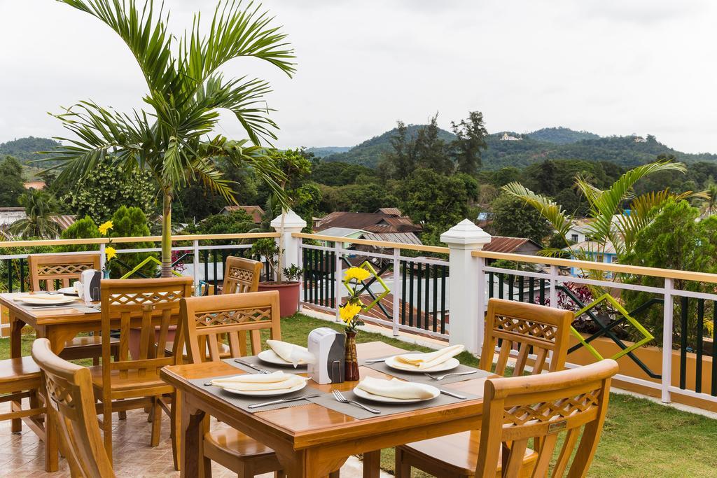 Hotel Lily The Home Hsipaw Esterno foto