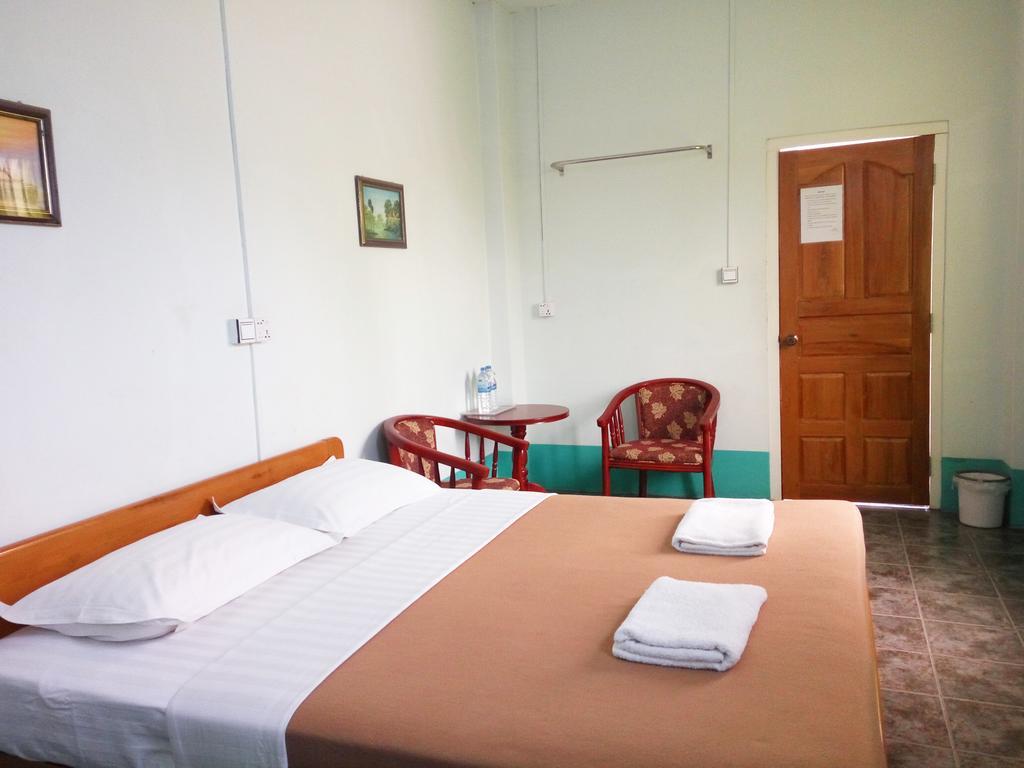 Hotel Lily The Home Hsipaw Esterno foto