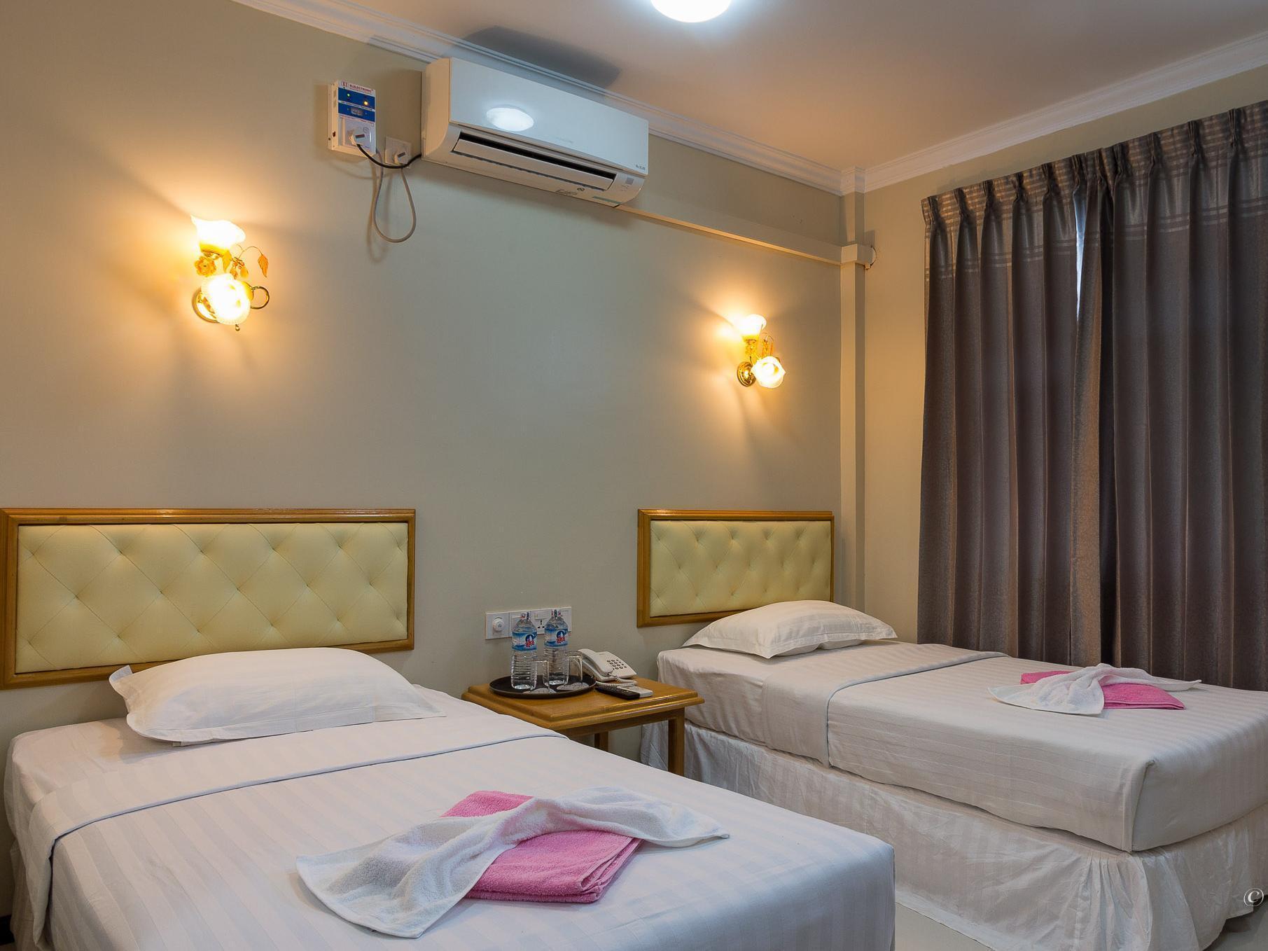 Hotel Lily The Home Hsipaw Esterno foto