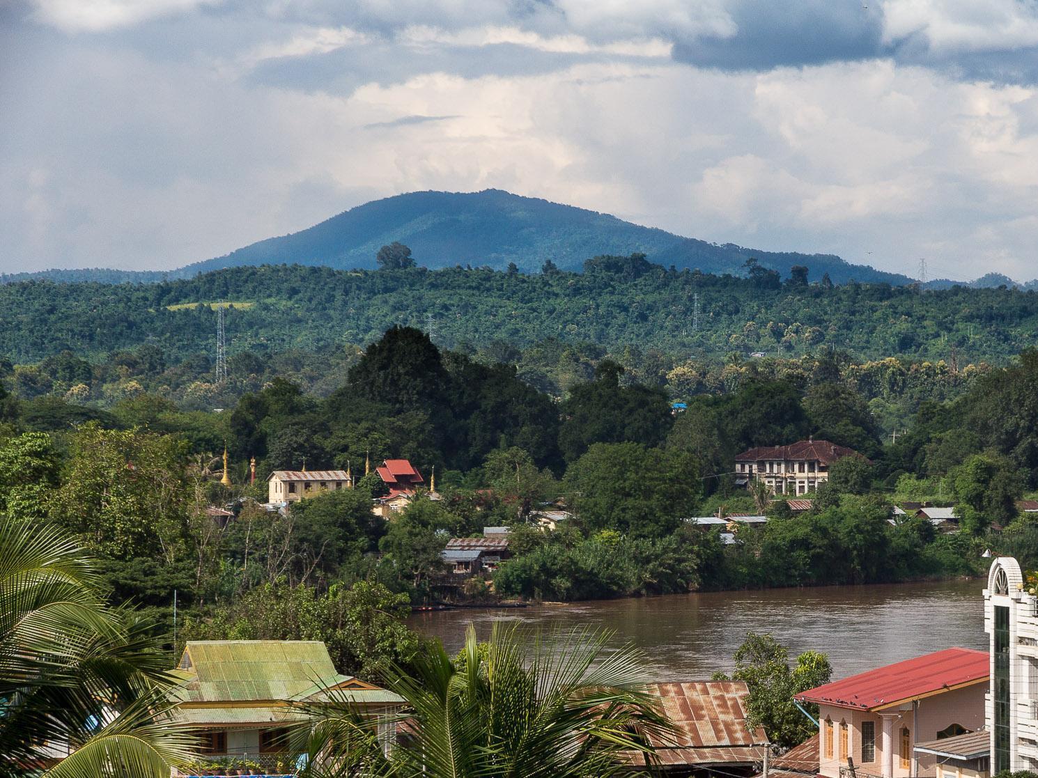 Hotel Lily The Home Hsipaw Esterno foto
