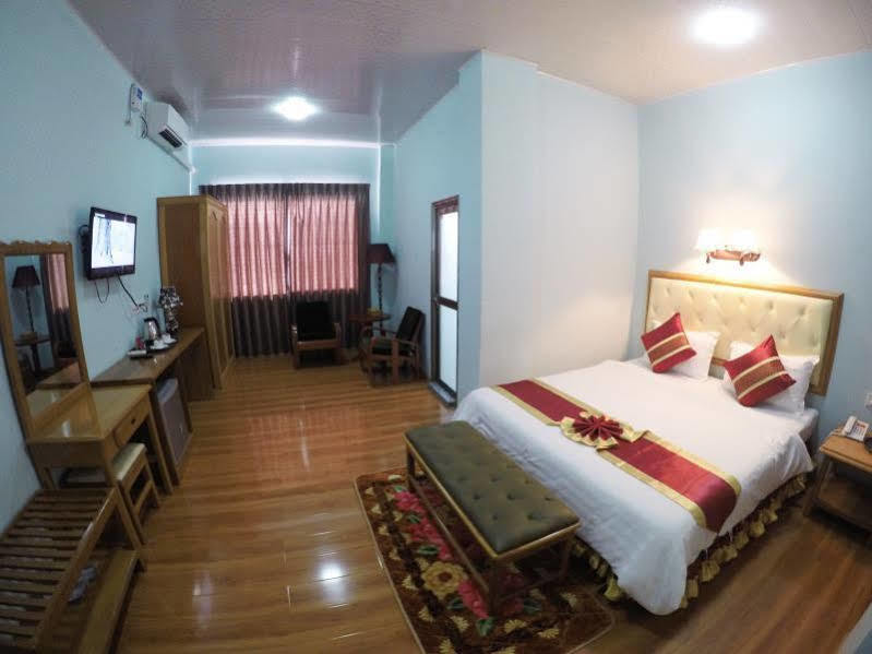 Hotel Lily The Home Hsipaw Esterno foto