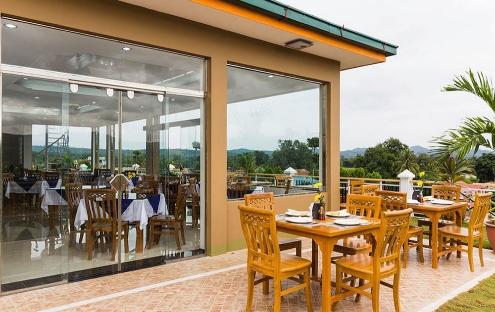 Hotel Lily The Home Hsipaw Esterno foto
